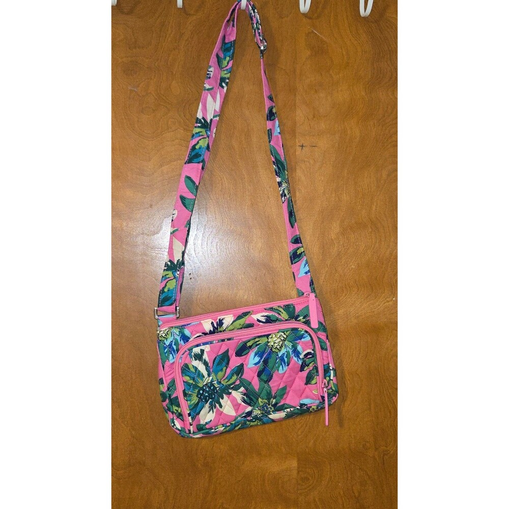 Vera Bradley purse- tropical